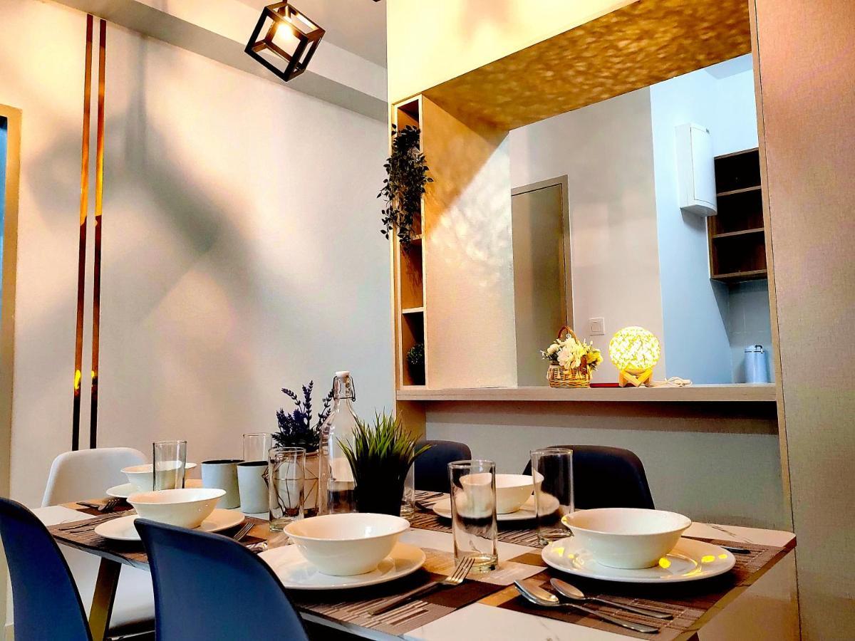 Alanis Residence 7 Pax @ Sepang Klia Kota Warisan Exterior photo